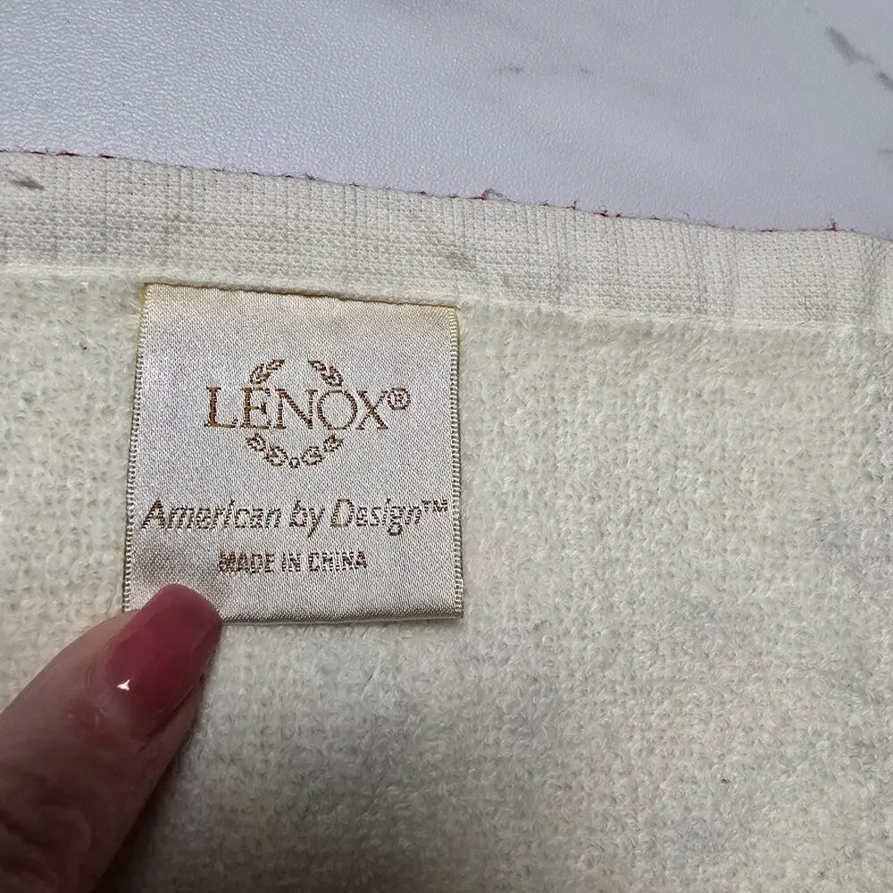 LENOX Hand Towel Christmas Holly Motif
